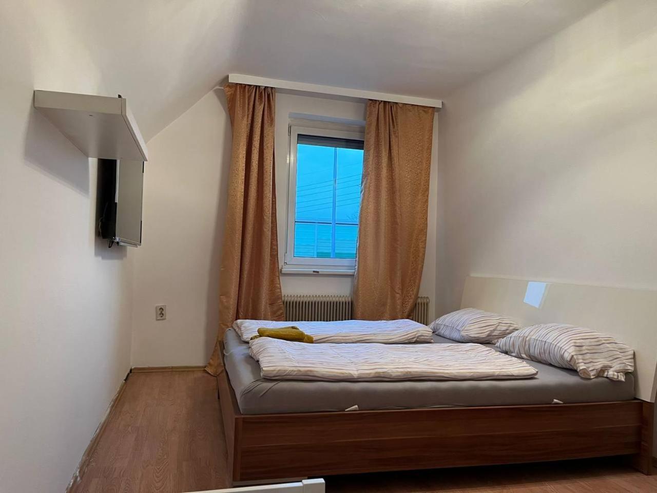 Cozy Rooms In An Elegant House Wien Eksteriør bilde